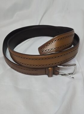 Allen Edmonds Men's 40 Manistee Brown Leather Dress Belt Brogue Detailing